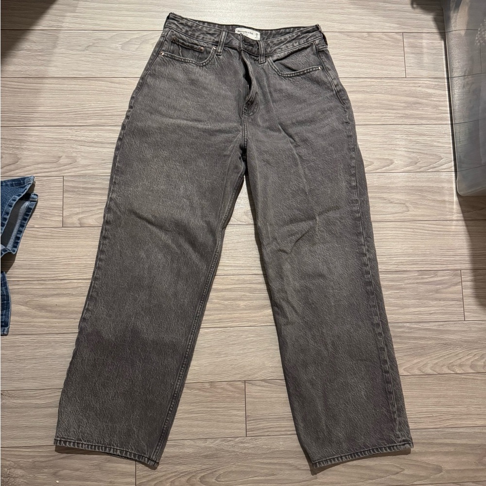 Abercrombie & Fitch Woman’s Dark Gray Straight Jeans